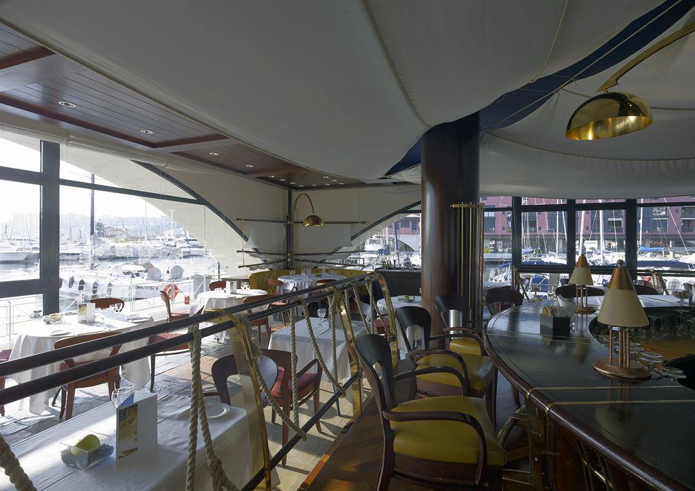 Nh Collection Genova Marina Hotel Restaurante foto